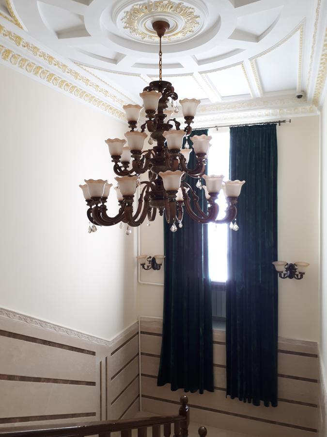 Kok-Art Hotel Jalal-Abad 外观 照片