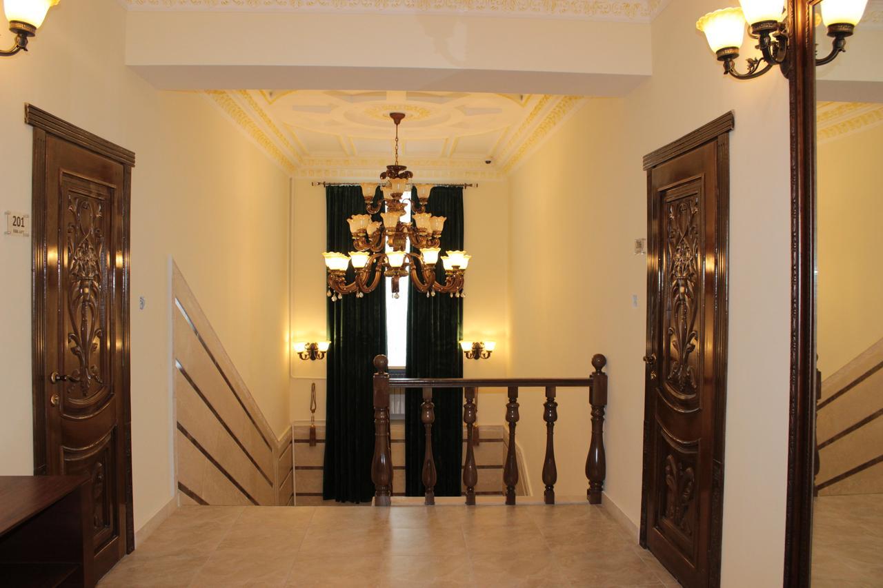 Kok-Art Hotel Jalal-Abad 外观 照片