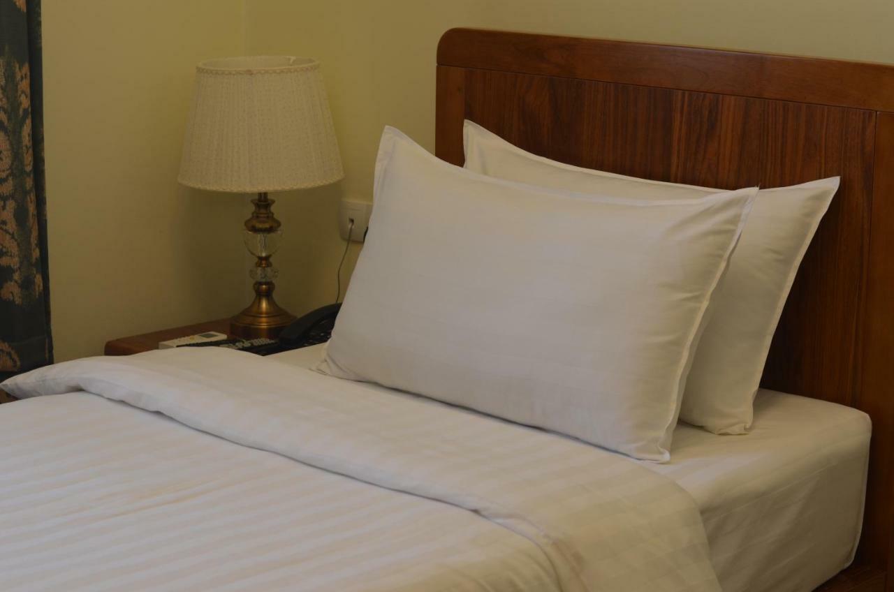 Kok-Art Hotel Jalal-Abad 外观 照片